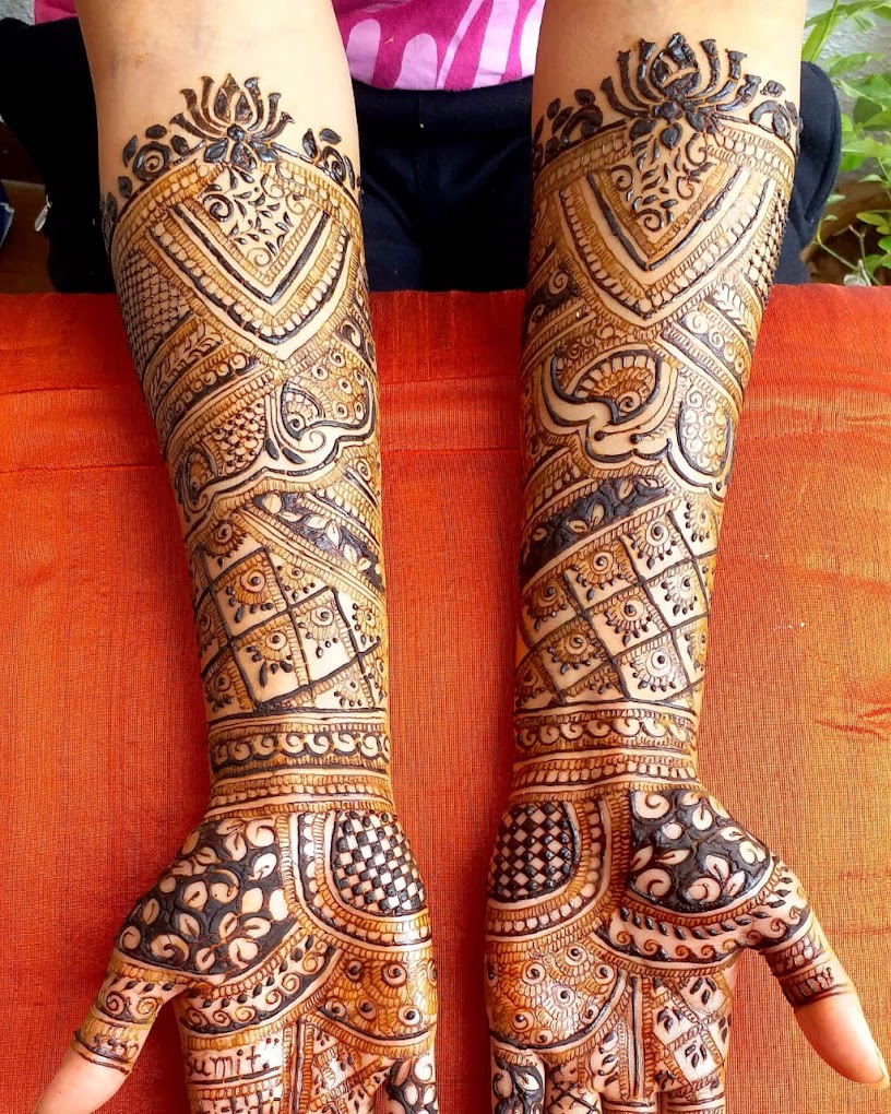  Arohi Mehandi Artist